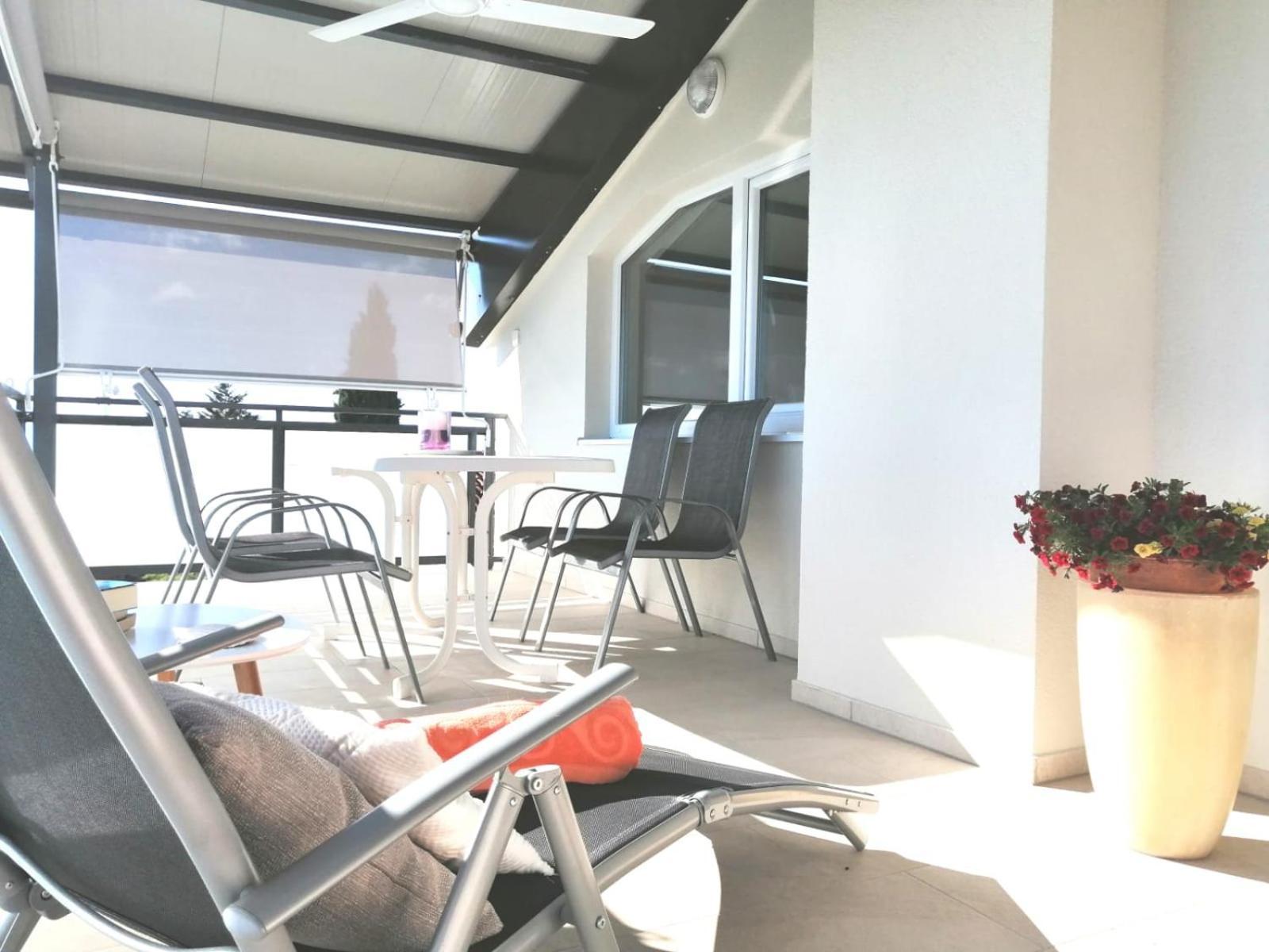 Lovely Sea View House 2 In Malinska Island Krk Exterior foto